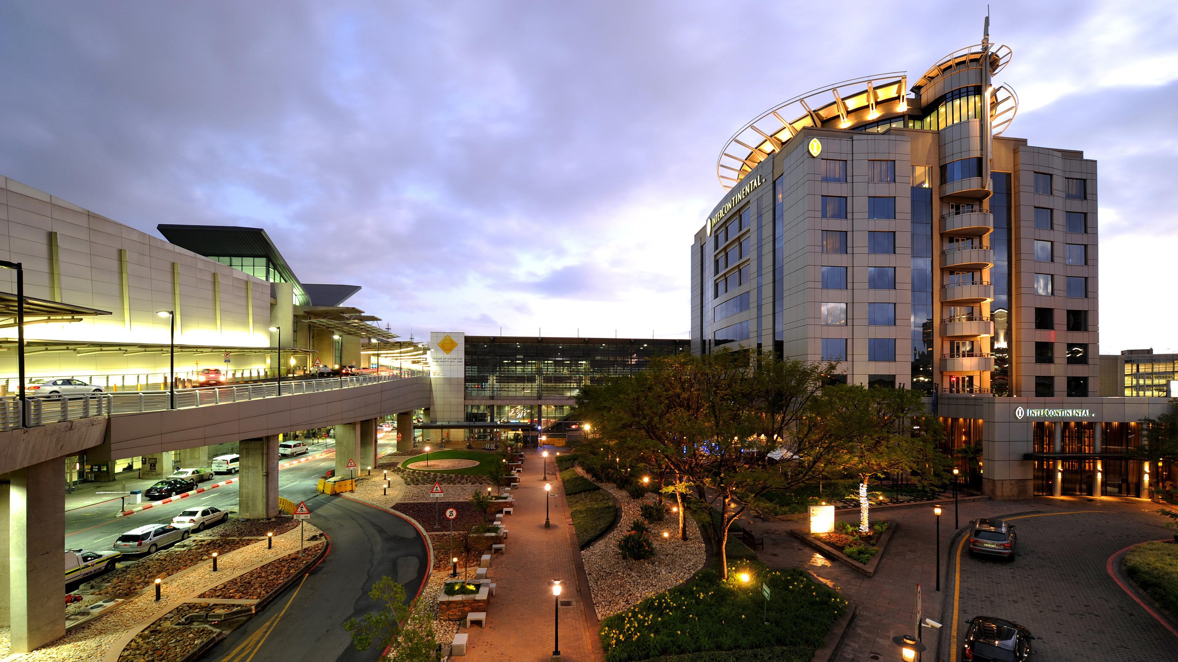 Intercontinental Johannesburg Or Tambo Airport Hotel, An Ihg Hotel Kempton Park Exterior photo